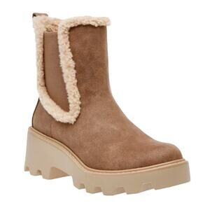 DV Dolce Vita Vinny Cozy Lug-Sole Platform Booties Size 6.5